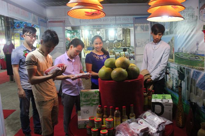 Bế mạc Hội chợ quốc tế vùng Tây Bắc tại thành phố Sơn La